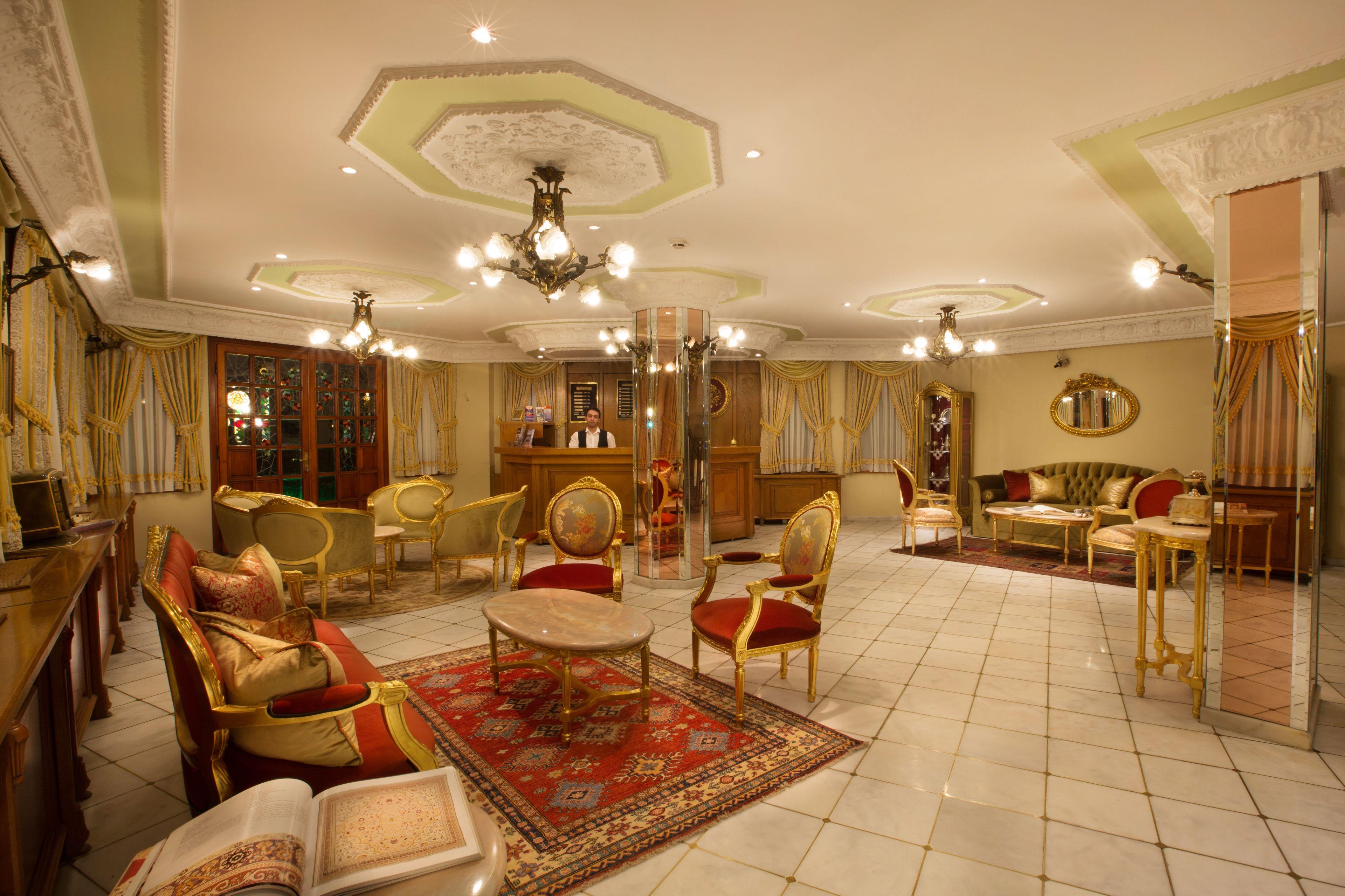 Valide Sultan Konagi — Fotos 3